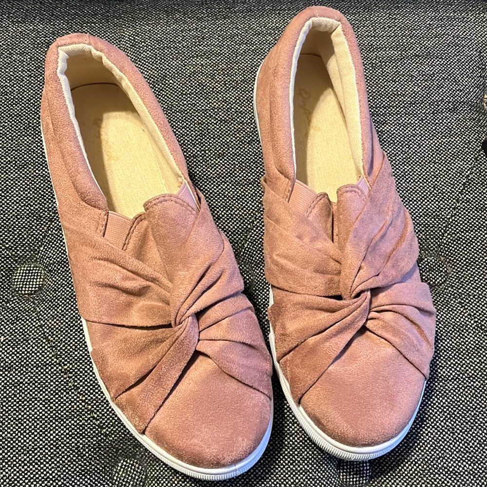 👟 HP👟 Cute Slip on Sneakers